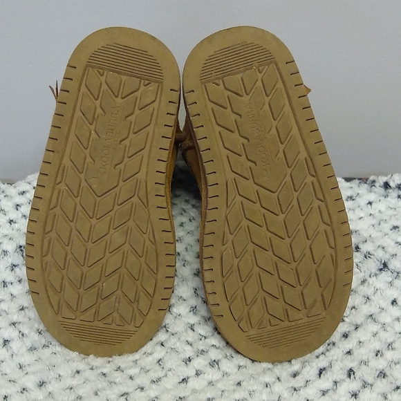 Koolaburra by UGG Victoria Girls' short boot size 10 - Picture 13 of 13